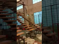 Система лестниц без рамы в помещениях из изогнутого закаленного стекла для перила video