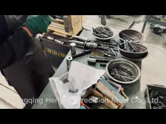 Специализированная высокоскоростная сталь DC53 H9+TiN винтовая прокатка плоской нитки video