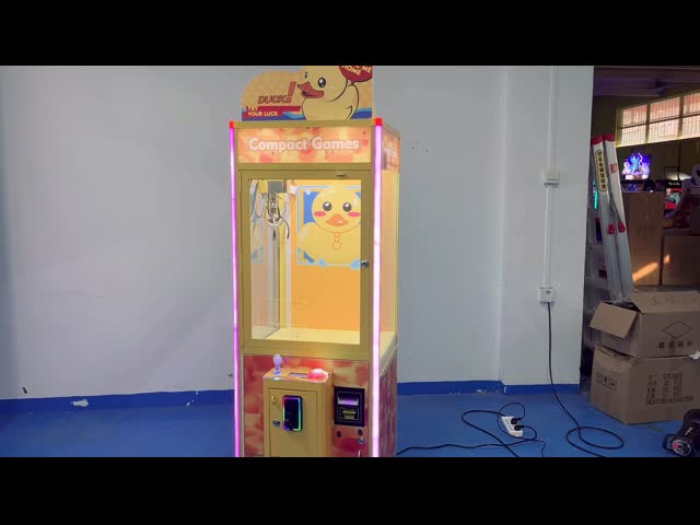Garra Crane Machine de Duckies do tamanho médio, captura Toy Machine For Commercial Street