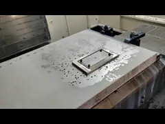 IP67 Panneau PC 50000Heures Durée de vie du panneau Certifications FCC et rapport d'aspect 5 4 pour les applications industrielles