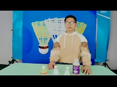 Красное освещенное зеленое привело бадминтон Shuttlecock с пробочкой лист нейлона пенясь video