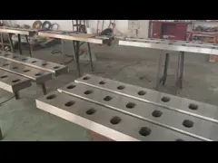 Стальные лезвия HRC 65 ножниц H13 для плиты разрезая машины прокатного стана video