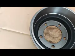 Одинаковый размер ИСУЗУ НПР литого железа разделяет задний тормозный барабан 8970347703 8982489000 video