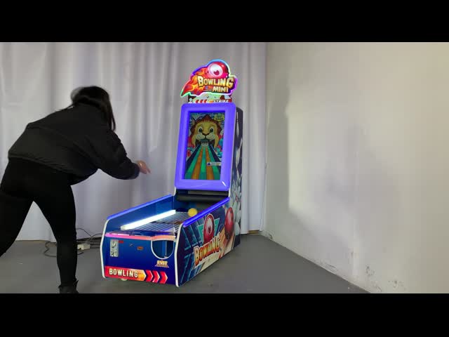 Arcade Video Bowling Game 1P Prize Redemption Amusement Machine For Children