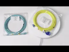 Οπτικό 24 MTP MPO σκοινί 5M OM4 24 ροδανιλίνης χαμηλός τύπος Β μπαλωμάτων ινών απώλειας 0.3dB πυρήνων