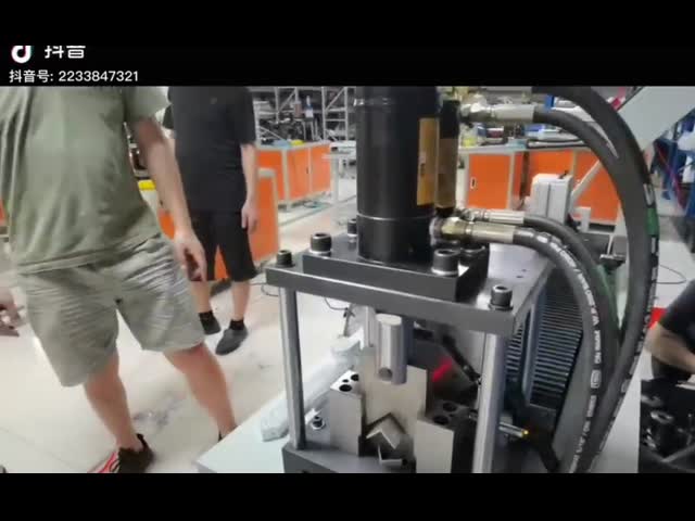 220V filter aluminum profile external frame corner code plug-in automatic cutting machine