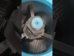 Машина 200-1200kg/H лепешки PTO деревянной мельницы лепешки PTO животных портативная video