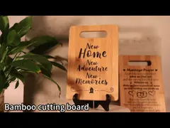 Изготовленным на заказ выгравированная логотипом доска бамбуковой деревянной разделочной доски кухни деревянная прерывая video
