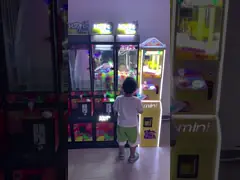 Игрок волшебной мини машины крана с лапой одиночный для развлечений video