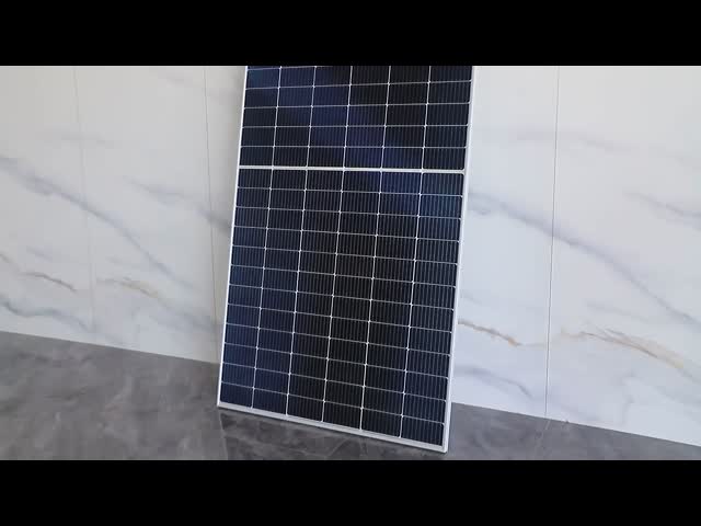 570Wモノラル顔の太陽電池パネルOEMサービスは2400 Paの風負荷に抗する