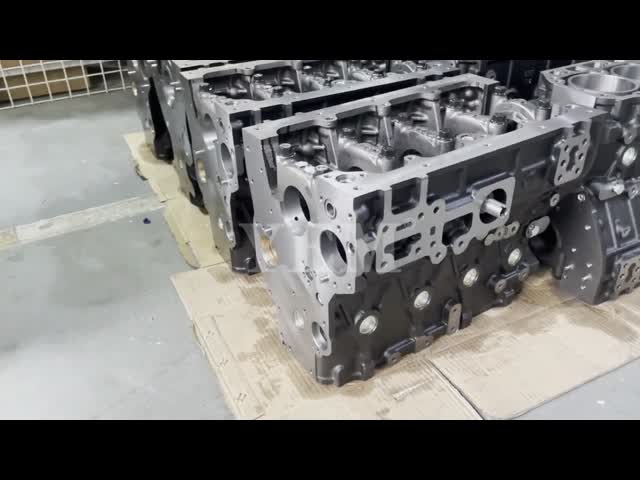 Kubota D902 Engine Cylinder Block 1G952-01023 1J100-01010 1J080-01013