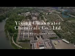 Небольшие желтые поли химикаты порошка хлористого алюминия выпивая ранг video