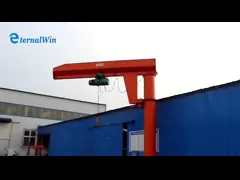 Ciężki żuraw podłogowy z napędem 360° i pojemność do 5 ton