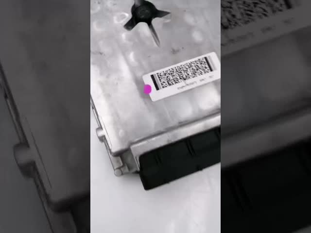 Блок контроля двигателя регулятора 8981260650 ECU для ZX330-3 ZX350-3 видео