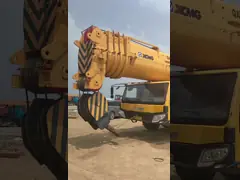 Truck Mounted Second Hand Rough Terrain Crane 2011 XCMG QAY 300