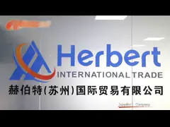 Heat-Resistant Metal Roof System with Hidden Supports and Insulation Pads