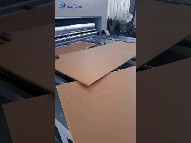 多色紙箱印刷機 波紋箱用の自動紙フィッダー