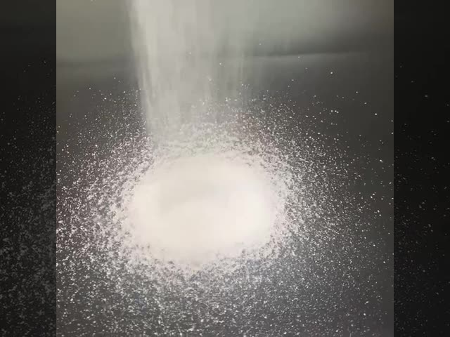 95% триполифосфат натрия пищевого качества для смягчающих средств для воды STPP 7758-29-4 видео