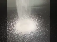 95% триполифосфат натрия пищевого качества для смягчающих средств для воды STPP 7758-29-4 video