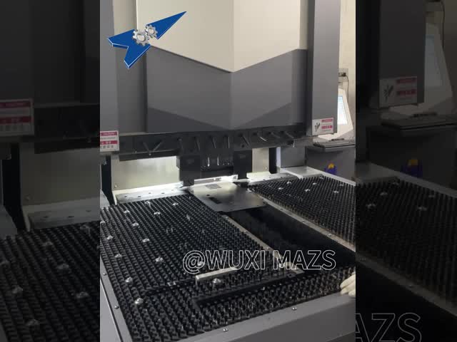 Стальная 380V CNC-гибка 140 X 190MM Четырехгранная металлическая тормозная машина
