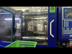 Металлическая вставка сверхуплавкой, инжекционная формовка, ABS TPE PC акриловый винтовой орех video