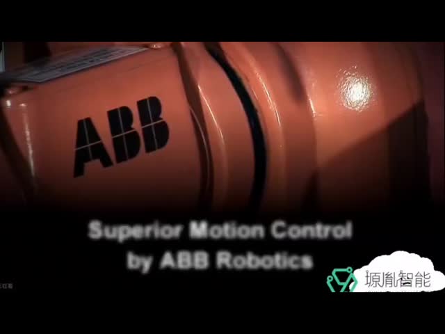 スクリュードライバーとして光起電企業の太陽電池パネルをつかむKuka Abbのロボット腕の溶接の据え付け品