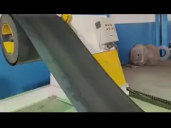 Гальванизированные стальные катушки привязывают машину производства подноса со стальным валом 45# video