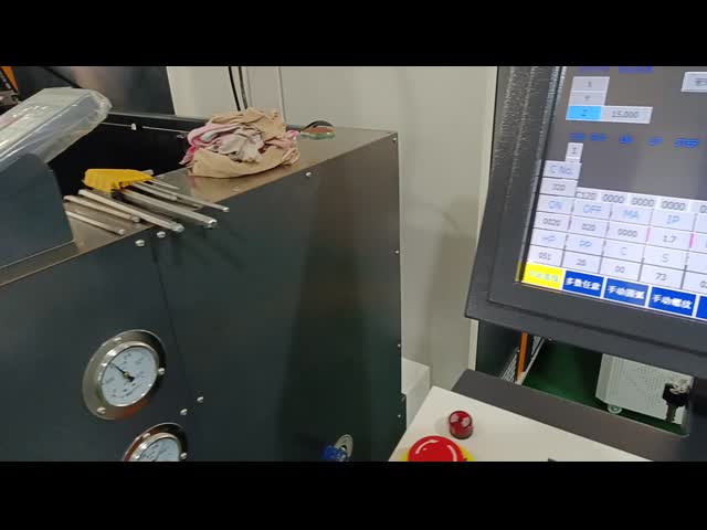 大型カスタムプラスチックインジェクションカビ製造 塑料造形カビ DEM HUSKY