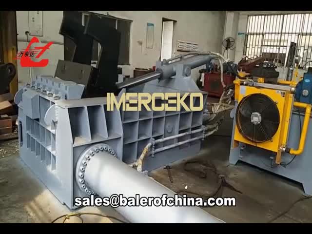 200トンの液体金属スクラップバリングマシン PLC制御