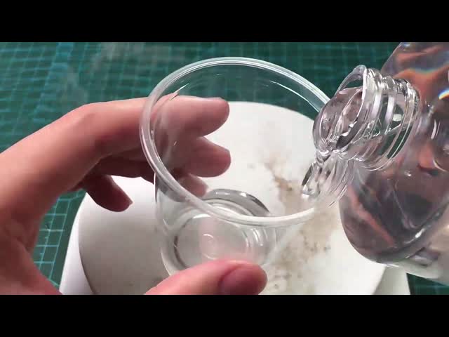 Низкая собственная личность VOC выравнивая ясную эпоксидную смолу для картины холста ювелирных изделий ремесла видео