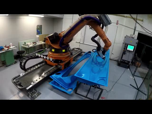 Надежная и универсальная робототехническая рука Fanuc для промышленных применений