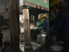 Эффективный воздушный винтовой компрессор Atlas Copco 220V для промышленной эксплуатации video