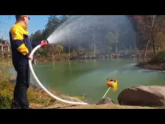 Портативный плавучий 4-тактный мини бензиновый водяной насос для орошения video