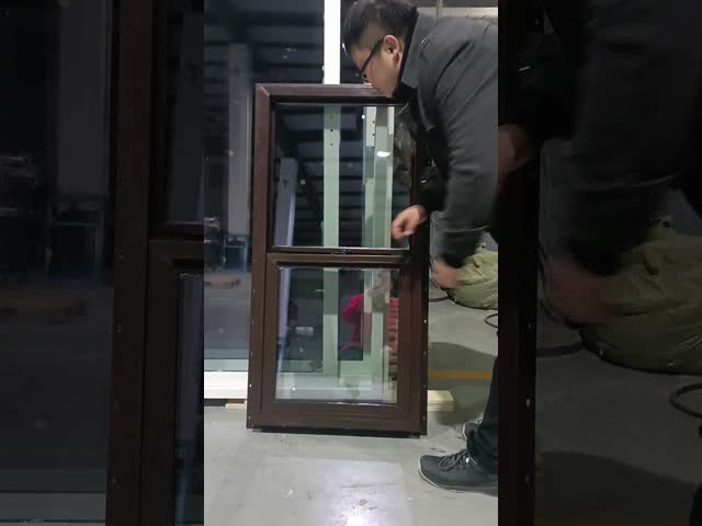 ПВХ рама виниловое подвешенное окно подвижное подвешенное окно коричневое видео
