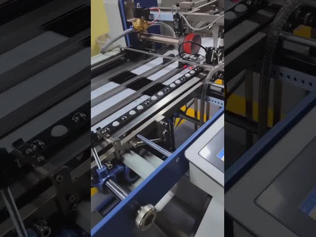 360mm A4 Paper Folding Equipment , Industrial Paper Folder With 12 Buckle Plate