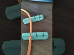 Фабрика на заказ Силиконовый 3-отверстие Джампер Менеджер кабельной сцепки Кабель данных Кабель наушников Кабель хранения и эстетического организатора video