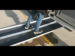 Легкие алюминиевые погрузочные пандусы прочные и прочные video