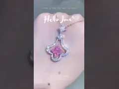 4葉クローバー リリーカット ラボで育てた ダイヤモンドペンダント 華やかなピンク 2.93ct