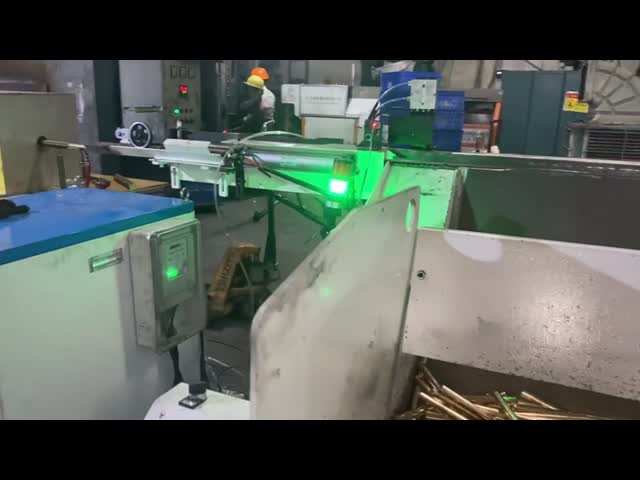 Forno de forjamento de indução de média frequência 120A para barra de cobre e latão 80KW
