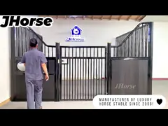 Прикрепленный на петлях стойл лошади дизайна двери 3D обшивает панелями на открытом воздухе портативные коробки дверей фронтов стойла лошади video