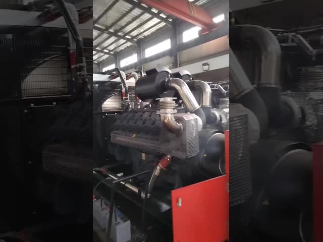 280kW 静かな発電機 産業用用低騒音セット