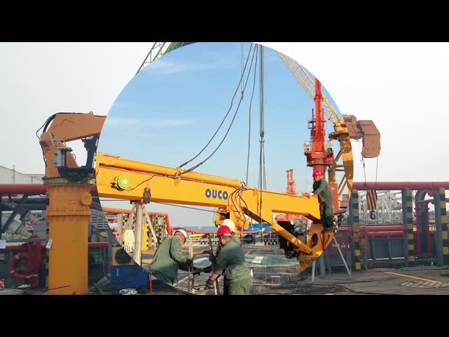 High Performance 0.5 Ton Telescopic Boom Crane For Offshore Support Vessels