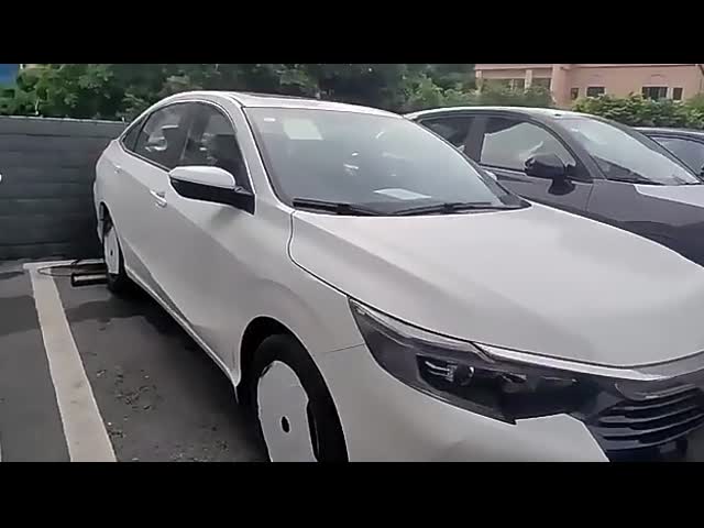Luxury Hondas Lingpai 1.0t Fuel Vehicle 180 Turbocharged CVT