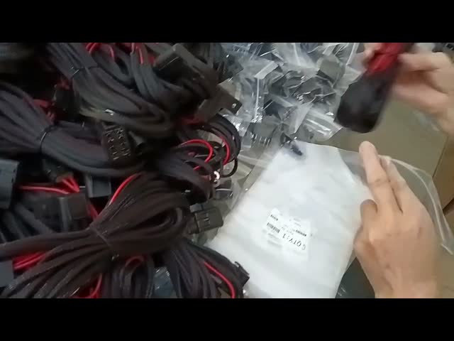 Комбинация 12 вольтных морских переключателей 40а видео