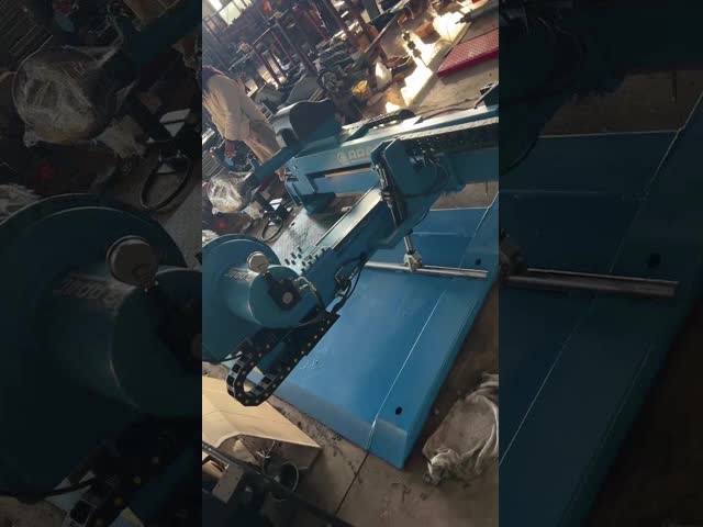 60インチ自動トラックタイヤ交換機 重用タイヤ解体機