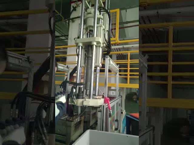 Máquina de moldagem por injecção vertical BMC de alta precisão de 120 toneladas