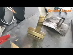 Легкая лазерная сварочная машина 380В мощностью 1000 Вт для бесшовной сварки video