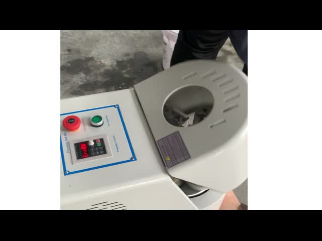 2L lab planetary ball mill Rolling Mill Grinding 0.75KW Ball Rolling Mill