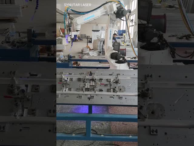 自動エネルギー貯蔵電池 / リチウム電池キャビネット 6 軸 ロボットアームレーザー溶接機