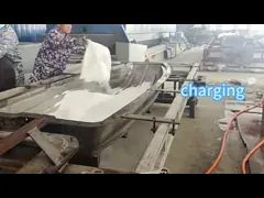 Pengalaman Customized Rotational Molding Kayak dengan tinggi dek yang disesuaikan